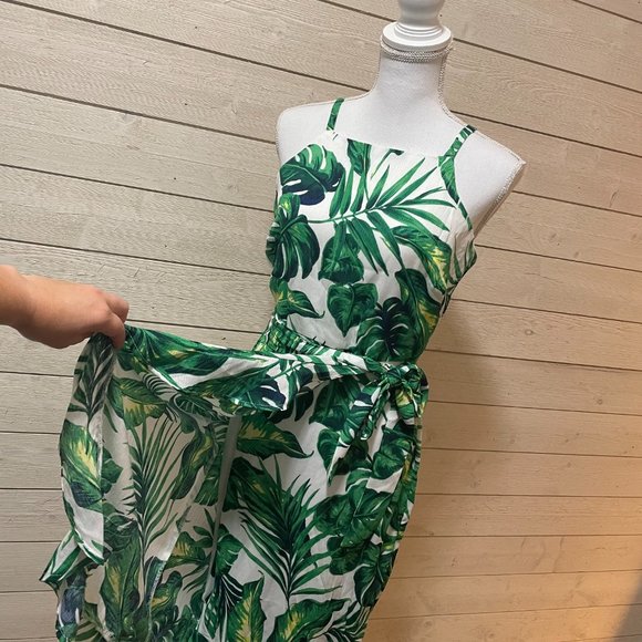 Monstera Palm Plant Print Wrap Dress - Picture 5 of 10